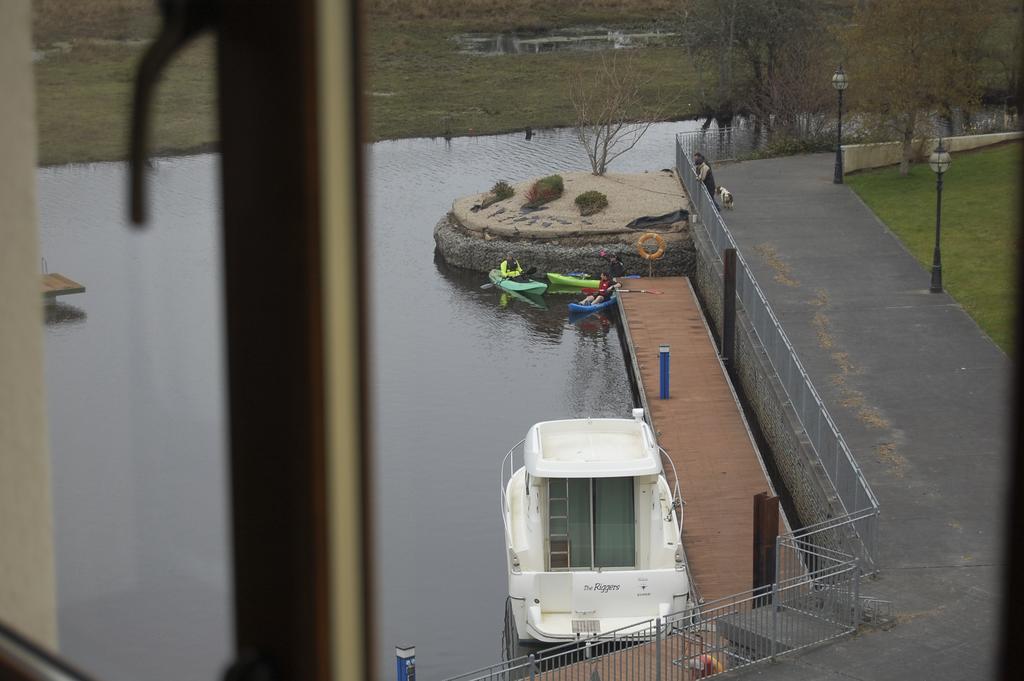 Leitrim Marina Hotel Carrick on Shannon Eksteriør billede